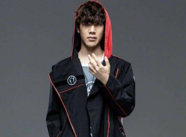 mzinho ： 我们就像一个大家庭，这种紧密的关系极大地提升了我们的表现